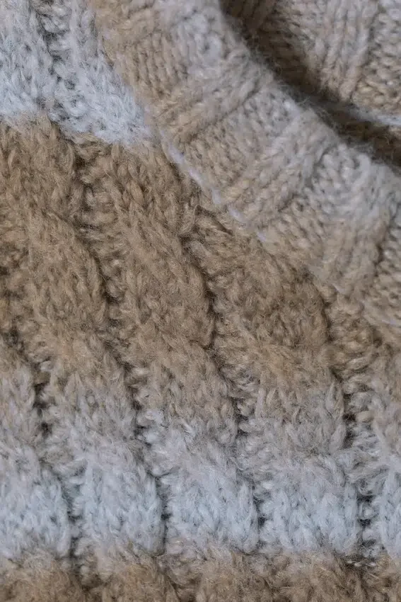 Connor-Pullover aus Wollmischung – molchfarbene und blaue Farbverlaufsstreifen Connor-Pullover aus Wollmischung – molchfarbene und blaue Farbverlaufsstreifen