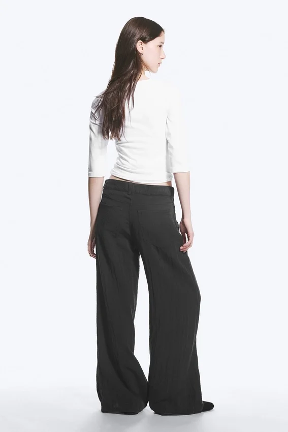 Crinkle-Hose mit niedriger Taille und lockerer Passform – Dunkelgrau Crinkle-Hose mit niedriger Taille und lockerer Passform – Dunkelgrau