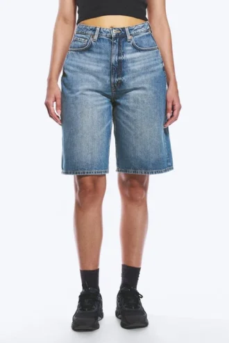 Curve Denim-Shorts mit hoher Taille und weitem Bein – Blue Horses – Mittelblau Curve Denim-Shorts mit hoher Taille und weitem Bein – Blue Horses – Mittelblau