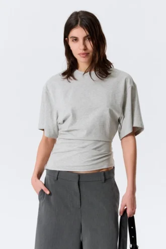 Drapiertes, figurbetontes T-Shirt – Grau meliert