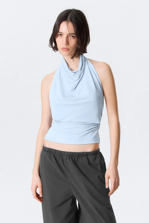 Drapiertes Neckholder-Top – Hellblau Drapiertes Neckholder-Top – Hellblau
