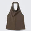 Drapiertes Neckholder-Top mit Wasserfallausschnitt – Braun gestreift Drapiertes Neckholder-Top mit Wasserfallausschnitt – Braun gestreift