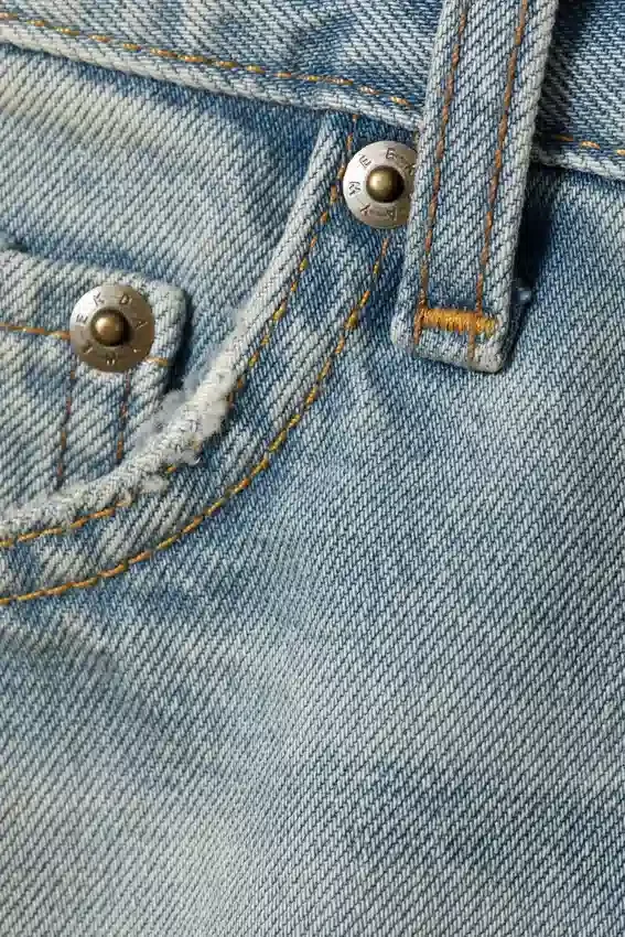 Duchess Low Rise Distressed Mini-Jeansshorts – Port Blue – Hellblau Duchess Low Rise Distressed Mini-Jeansshorts – Port Blue – Hellblau