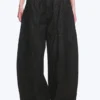 Dunno Unisex Low Rise Loose Barrel Jeans – Black Rinse – Schwarz | Cheap Monday Gb Dunno Unisex Low Rise Loose Barrel Jeans – Black Rinse – Schwarz | Cheap Monday Gb