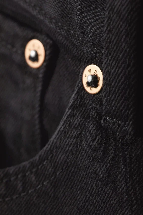 Easy Regular Straight Jeans – Almost Black – Schwarz Easy Regular Straight Jeans – Almost Black – Schwarz
