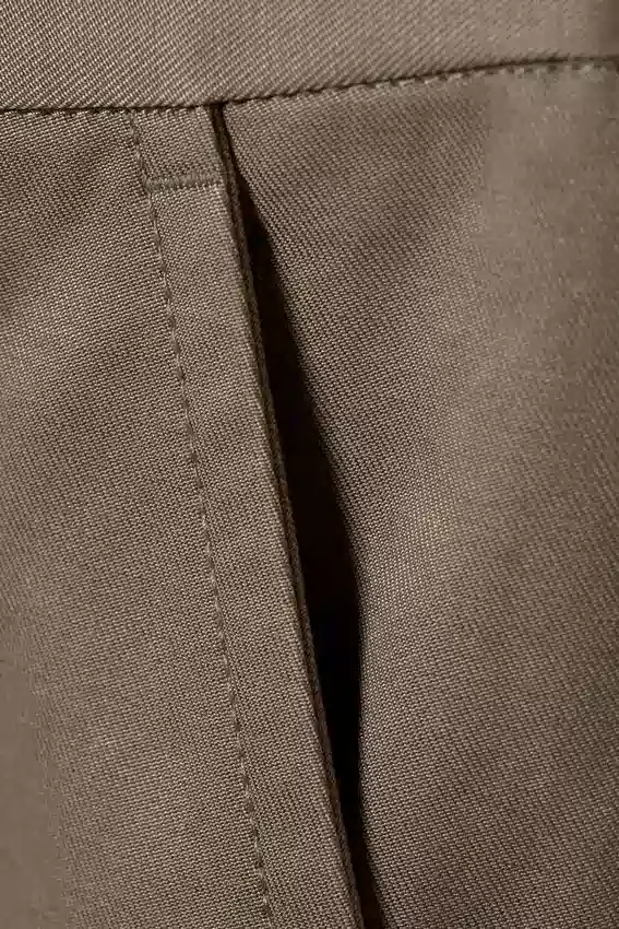 Emil Chino-Hose in lockerer Passform – Dusty Mole Emil Chino-Hose in lockerer Passform – Dusty Mole
