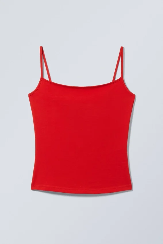 Eng anliegendes Baumwoll-Unterhemd – Leuchtend rot Eng anliegendes Baumwoll-Unterhemd – Leuchtend rot