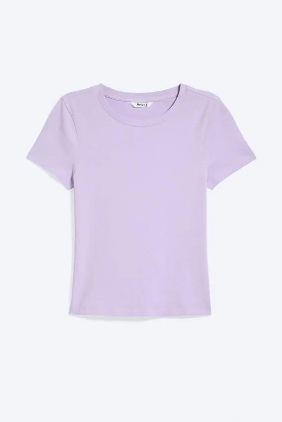 Eng anliegendes Mini-T-Shirt – Helllila Eng anliegendes Mini-T-Shirt – Helllila