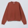 Essence Standard-Sweatshirt – Rostrot Essence Standard-Sweatshirt – Rostrot