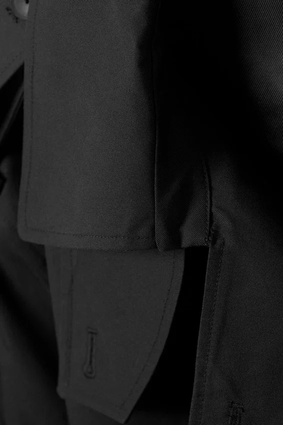 Faustina C Oversized-Trenchcoat mit doppelter Knopfleiste – Schwarz Faustina C Oversized-Trenchcoat mit doppelter Knopfleiste – Schwarz