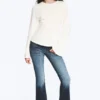 Figurbetontes Langarmshirt – Staubweiß Figurbetontes Langarmshirt – Staubweiß