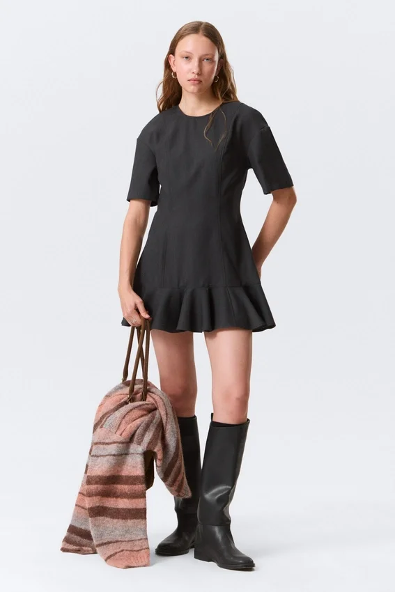 Fit-and-Flare-Mini-Kleid – Dunkelgrau Fit-and-Flare-Mini-Kleid – Dunkelgrau