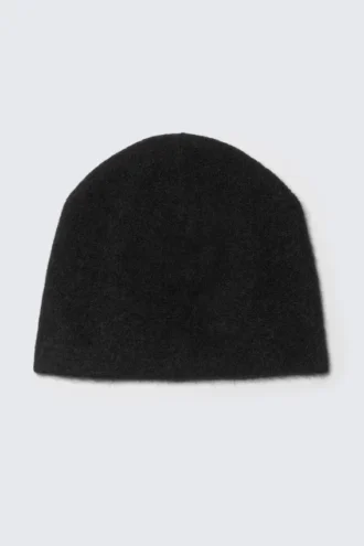 Flauschige Mütze – Schwarz