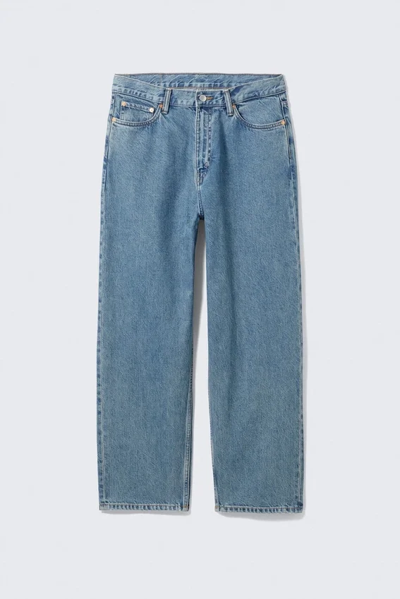 Galaxy Mid Rise Loose Straight Jeans – 90S Blue – Mittelblau Galaxy Mid Rise Loose Straight Jeans – 90S Blue – Mittelblau