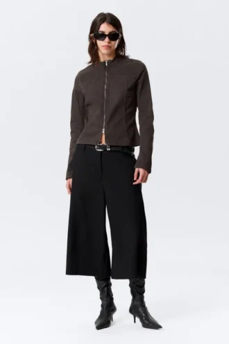 Genevieve Slim strukturierte Baumwolljacke mit Reißverschluss – Dunkelgrau