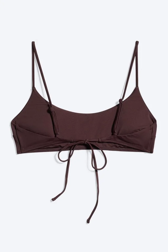 Gepolstertes Bikini-Oberteil mit Bindebändern – Dunkelrot Gepolstertes Bikini-Oberteil mit Bindebändern – Dunkelrot