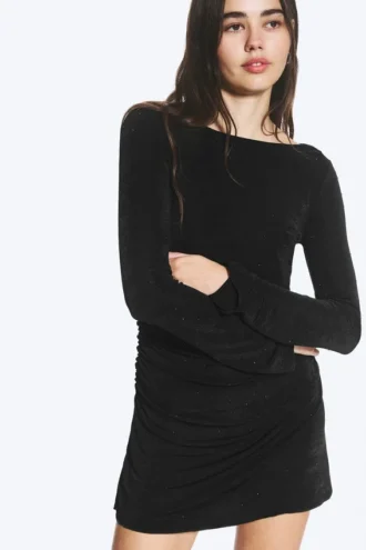 Gerafftes, langärmeliges Minikleid mit U-Boot-Ausschnitt – Schwarz – Strasssteine Gerafftes, langärmeliges Minikleid mit U-Boot-Ausschnitt – Schwarz – Strasssteine