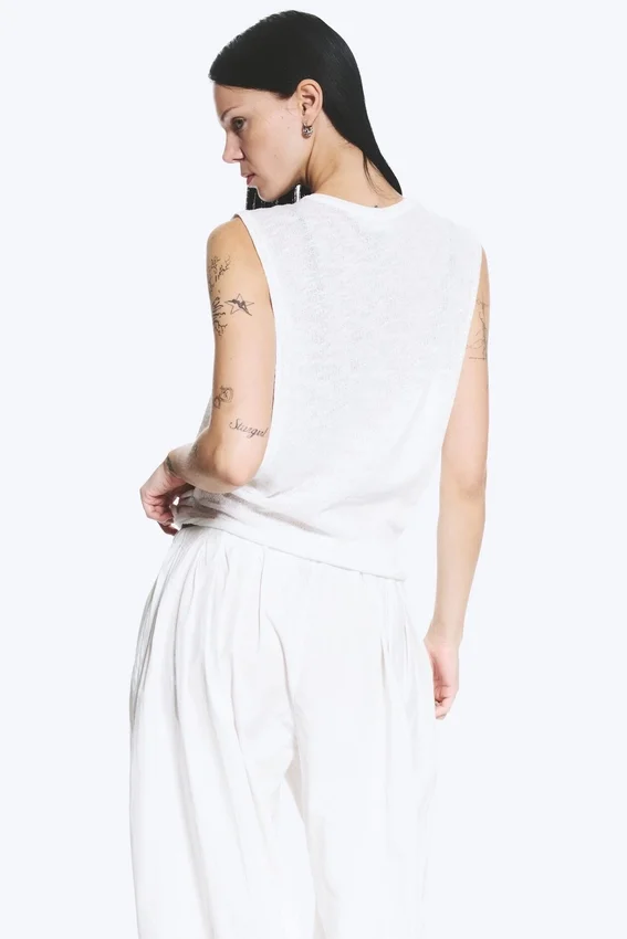 Gerafftes Tanktop – Weiß Gerafftes Tanktop – Weiß
