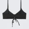 Gerafftes Triangel-Bikini-Oberteil – Schwarz Gerafftes Triangel-Bikini-Oberteil – Schwarz