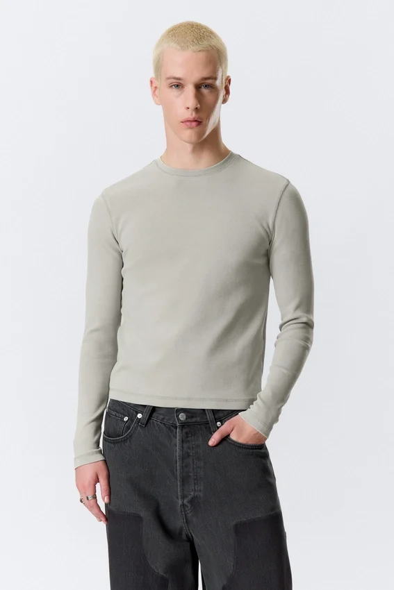 Geripptes Langarmshirt – Grau Geripptes Langarmshirt – Grau