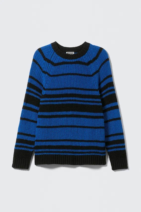 Gestreifter Strickpullover mit Raglanärmeln – Blau gestreift Gestreifter Strickpullover mit Raglanärmeln – Blau gestreift