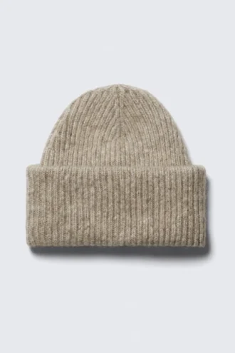Gestrickte, umklappbare Rippenmütze – Beige