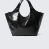 Große, glänzende Kunstleder-Tasche – Schwarz Große, glänzende Kunstleder-Tasche – Schwarz