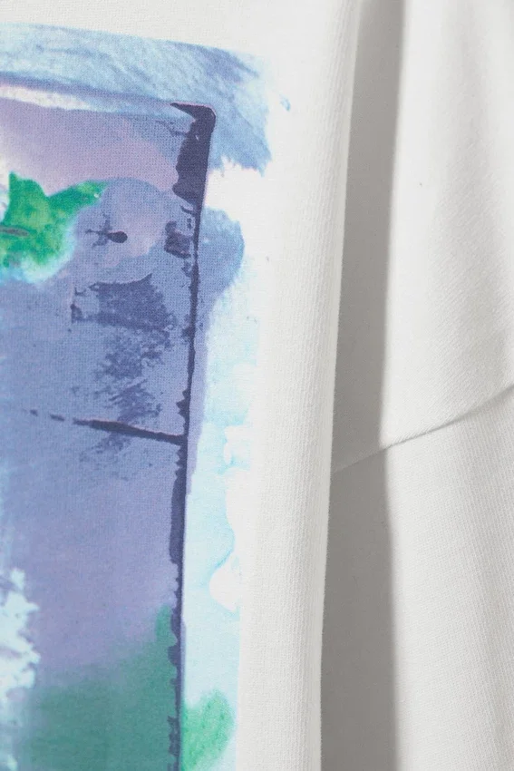 Großes, kastenförmiges Langarmshirt mit Print – Weiß – Surf Paint Großes, kastenförmiges Langarmshirt mit Print – Weiß – Surf Paint