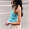 Halter-Bandeau-Top – Weiß-türkisfarbene Streifen