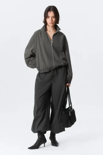 Hanne H Oversized-Trainingsjacke – Dunkelgrau