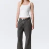 Helix Low Rise Relaxed Flared Leg Jeans – Risso Black – Schwarz Helix Low Rise Relaxed Flared Leg Jeans – Risso Black – Schwarz