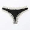 Hipster-Slip mit niedriger Taille aus Spitze – Schwarz & Off-White Hipster-Slip mit niedriger Taille aus Spitze – Schwarz & Off-White