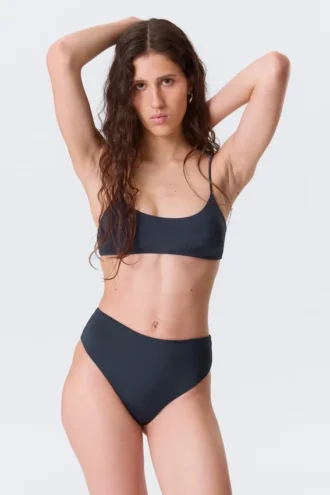 Hoch geschnittene Bikinihose im brasilianischen Stil – Dunkelblau