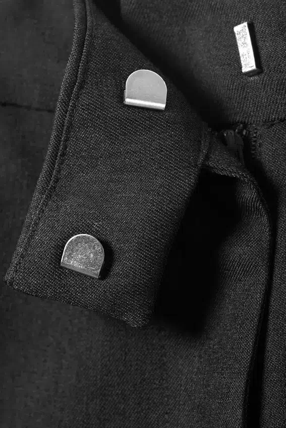 Hose mit niedriger Leibhöhe – Dunkelgrau meliert Hose mit niedriger Leibhöhe – Dunkelgrau meliert