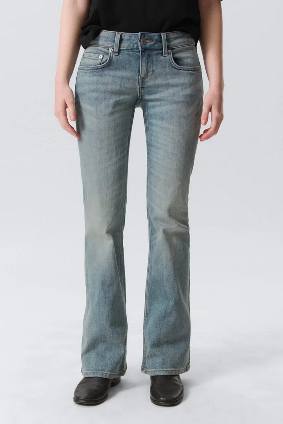 Hour Low Rise Skinny Bootcut Leg Jeans – Gloria Blue – Mittelblau Hour Low Rise Skinny Bootcut Leg Jeans – Gloria Blue – Mittelblau
