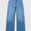 Imoo Low Rise Loose Wide Jeans – Kallithea Blue – Mittelblau Imoo Low Rise Loose Wide Jeans – Kallithea Blue – Mittelblau