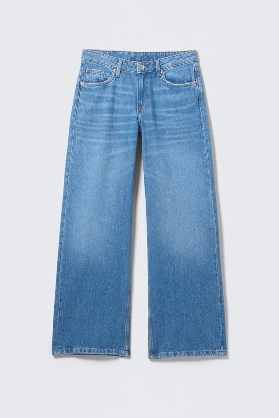 Imoo Low Rise Loose Wide Jeans – Kallithea Blue – Mittelblau Imoo Low Rise Loose Wide Jeans – Kallithea Blue – Mittelblau