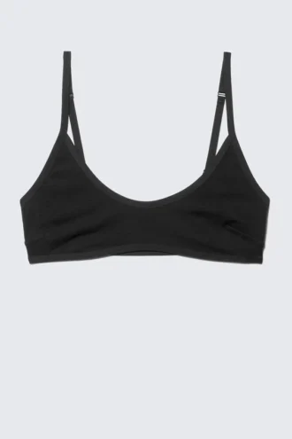 Inez Scooped Baumwoll-Bralette – Schwarz Inez Scooped Baumwoll-Bralette – Schwarz