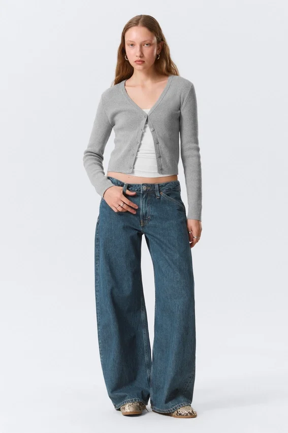 Jeans mit hoher Taille, geschwungenem Rückenteil und geradem Bein – Barrel – Mittelblau Jeans mit hoher Taille, geschwungenem Rückenteil und geradem Bein – Barrel – Mittelblau
