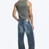 Jeans mit niedriger Leibhöhe, lockerer Passform und konisch zulaufendem Bein – Baltic Blue – Dunkelblau Jeans mit niedriger Leibhöhe, lockerer Passform und konisch zulaufendem Bein – Baltic Blue – Dunkelblau