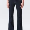 Jeans mit niedriger Leibhöhe, schmalem Schnitt und ausgestelltem Bein – Blue Rinse – Dunkelblau Jeans mit niedriger Leibhöhe, schmalem Schnitt und ausgestelltem Bein – Blue Rinse – Dunkelblau