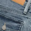 Jeans mit niedriger Leibhöhe, schmaler Passform und ausgestelltem Bein – Fresh Blue – Medium Blue Jeans mit niedriger Leibhöhe, schmaler Passform und ausgestelltem Bein – Fresh Blue – Medium Blue