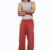 Jogginghose mit mittlerer Leibhöhe, lockerem Sitz und geradem Bein – Rot Jogginghose mit mittlerer Leibhöhe, lockerem Sitz und geradem Bein – Rot