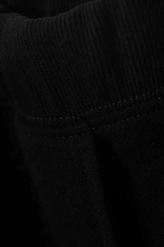 Jogginghose mit niedriger Leibhöhe – Schwarz Jogginghose mit niedriger Leibhöhe – Schwarz