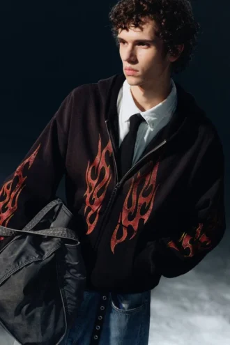 Kapuzenpullover mit Print und Reißverschluss – Schwarz – Worn-Out Flame