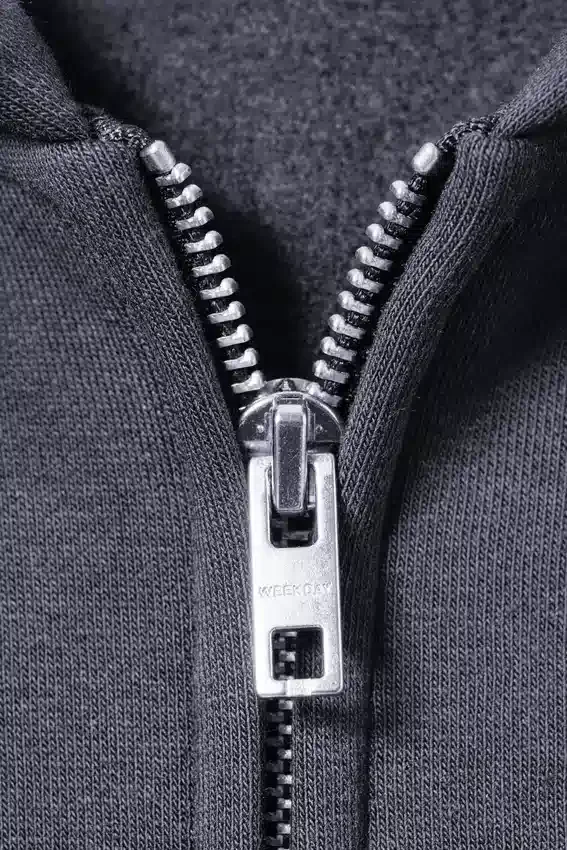 Kapuzenpullover mit Reißverschluss in lockerer Passform – Washed Blue Kapuzenpullover mit Reißverschluss in lockerer Passform – Washed Blue