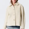 Kastenförmige Knopfleiste Jacke aus Wollmischung – Dusty Cream Kastenförmige Knopfleiste Jacke aus Wollmischung – Dusty Cream