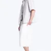 Kastiges Baumwollhemd mit kurzen Shorts – Gestreift, helles Staubbeige Kastiges Baumwollhemd mit kurzen Shorts – Gestreift, helles Staubbeige