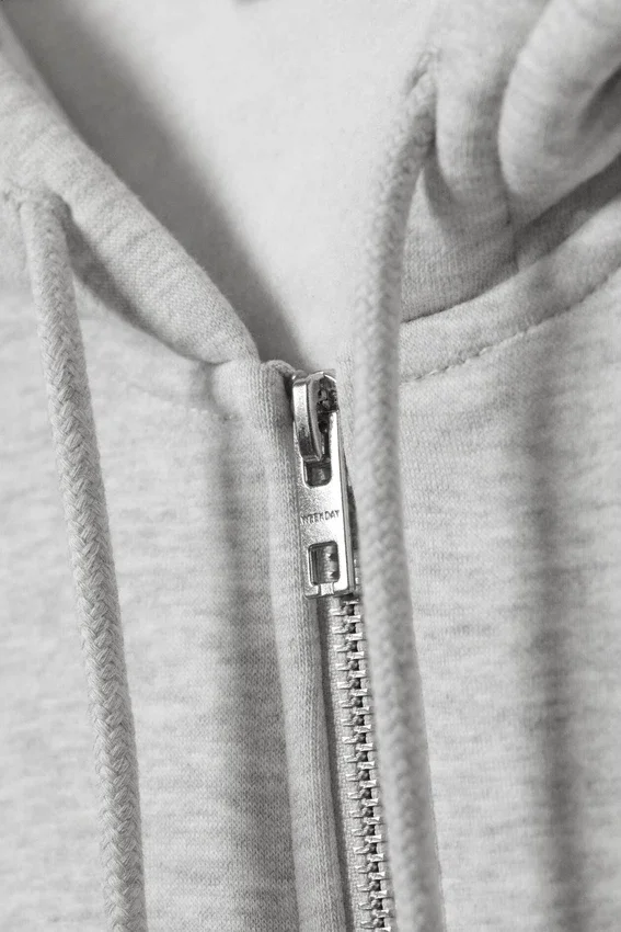 Klassischer Kapuzenpullover mit Reißverschluss – Grau meliert Klassischer Kapuzenpullover mit Reißverschluss – Grau meliert