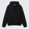Klassischer Kapuzenpullover – Schwarz